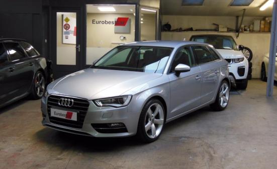 AUDI A3 SPORTBACK 2.0 TDI 150CH FAP AMBITION