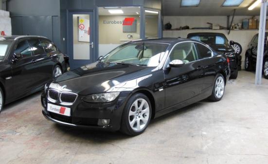 BMW 330DA COUPE 231CH LUXE (E92)