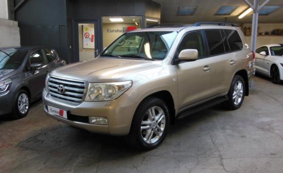 TOYOTA LAND CRUISER SW 4.5 V8 D-4D 286CH FAP LOUNGE PACK 7 PLACES