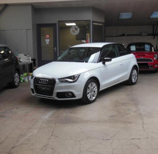 AUDI A1 1.6 TDI 90CH FAP AMBIENTE S TRONIC