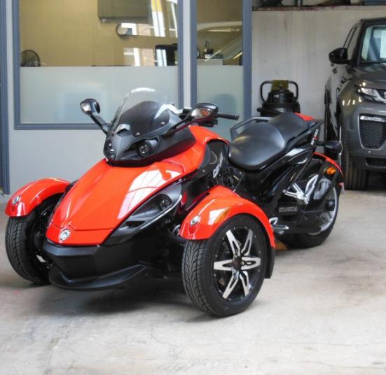 CAN-AM SPYDER RS-S SE5