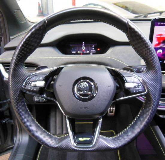 SKODA ENYAQ COUPE IV RS 299CH 77KWH