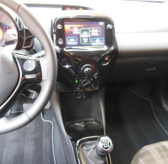 PEUGEOT 108 1.0 VTI 72CH STYLE 5P