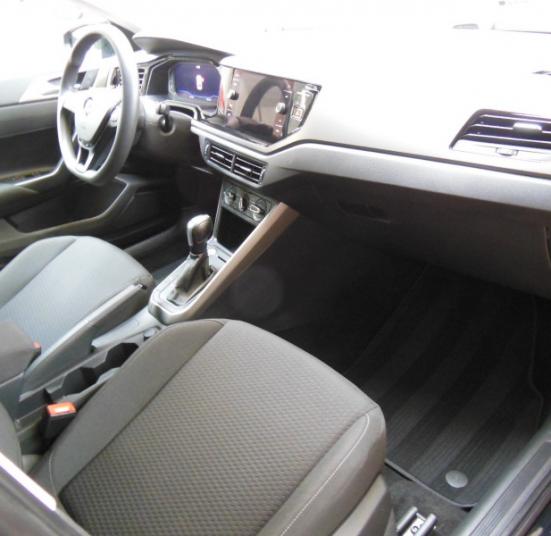 VOLKSWAGEN POLO 1.0 TSI 95CH BUSINESS