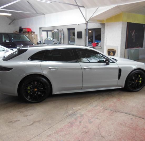 PORSCHE PANAMERA SPORT TURISMO 3.0 V6 462CH HYBRIDE 4