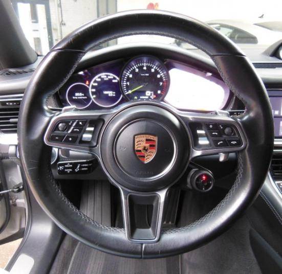 PORSCHE PANAMERA SPORT TURISMO 3.0 V6 462CH HYBRIDE 4