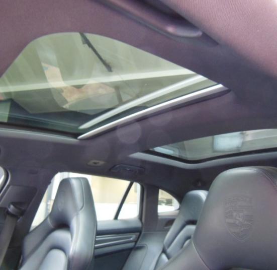 PORSCHE PANAMERA SPORT TURISMO 3.0 V6 462CH HYBRIDE 4