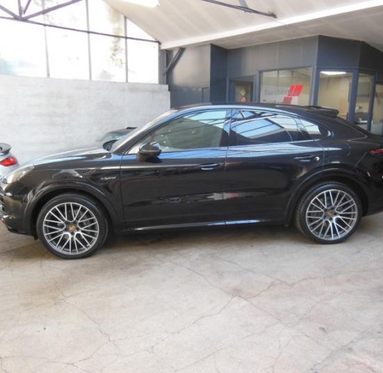 PORSCHE CAYENNE COUPE 3.0 V6 462CH E-HYBRID