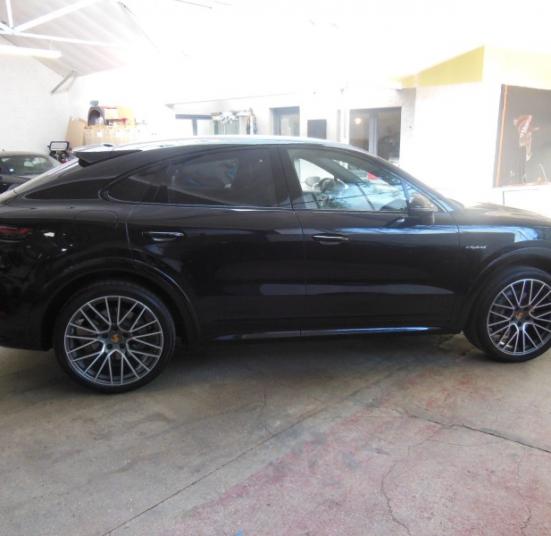 PORSCHE CAYENNE COUPE 3.0 V6 462CH E-HYBRID