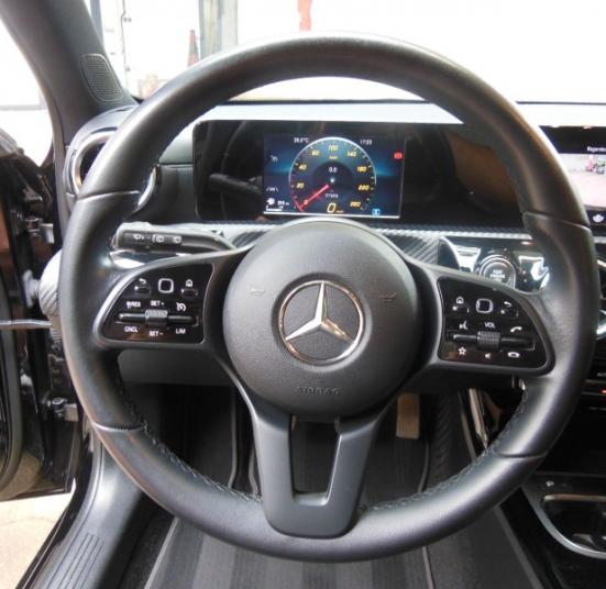 MERCEDES CLASSE A 160 109CH BUSINESS LINE