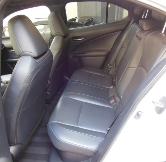 LEXUS UX 250H 185 4WD EXECUTIVE