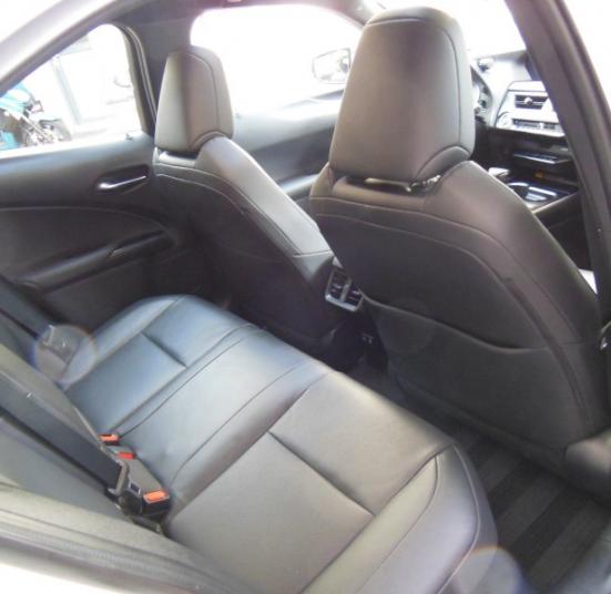 LEXUS UX 250H 185 4WD EXECUTIVE