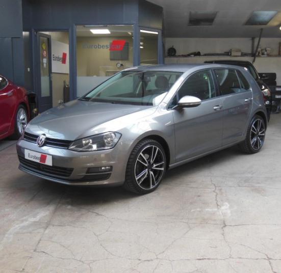 VOLKSWAGEN GOLF VII 1.6 TDI 105 BLUEMOTION TECHNOLOGY CONFORTLINE 5P