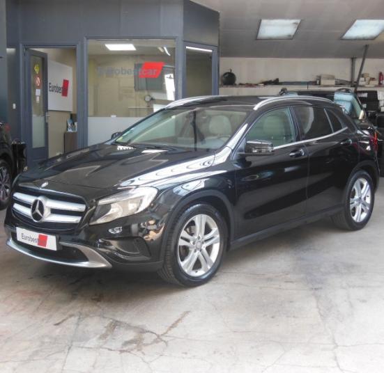 MERCEDES GLA 180D BUSINESS EXECUTIVE