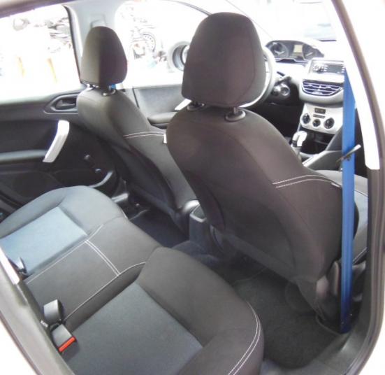 PEUGEOT 208 1.2 PURETECH 68CH  LIKE 5P