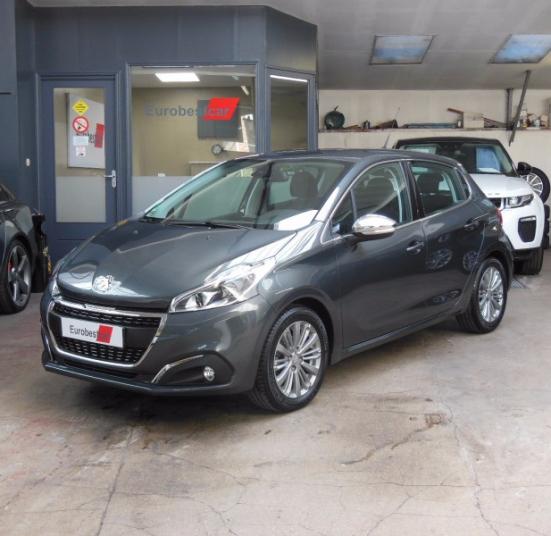 PEUGEOT 208 1.2 PURETECH 82CH ALLURE 5P