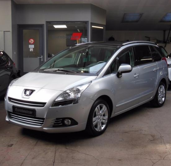 PEUGEOT 5008 1.6 HDI 115 FAP ALLURE 7PL